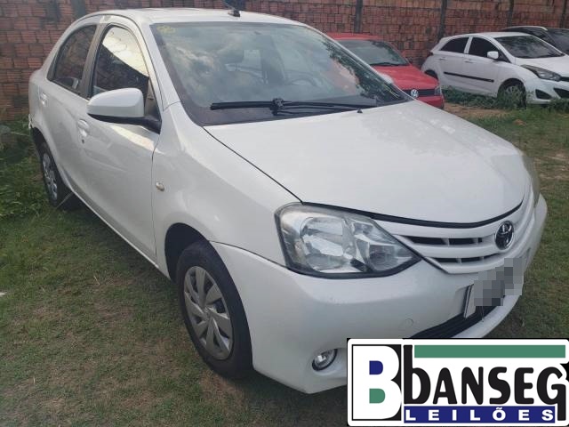​TOYOTA ETIOS SEDA X 1.5 16V DUAL VVT-I 2017
