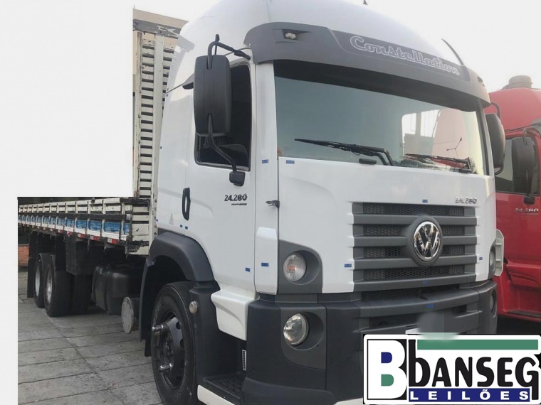 ​VOLKSWAGEN CONSTELLATION 24-280 E BRANCO 2016